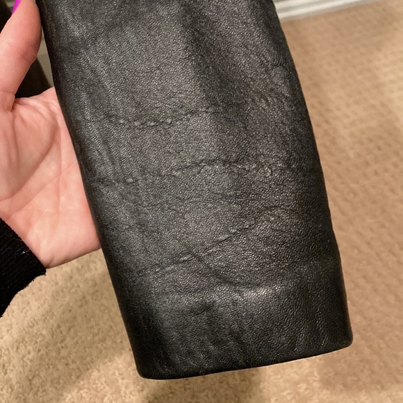 Leather jacket - Picture 3 of 12